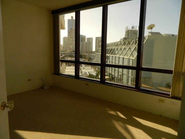725 Kapiolani Boulevard  Unit 802
