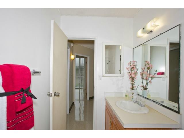 95-2055 Waikalani Place  Unit B204