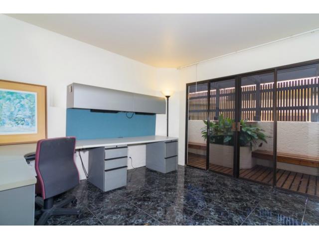 3200 Diamond Head Road  Unit 3
