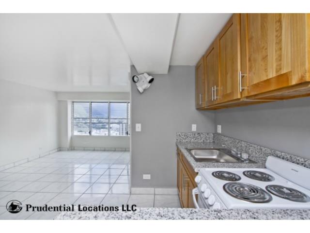 2525 Date Street  Unit 3203