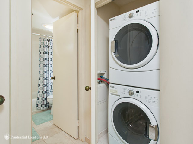 876 Curtis Street  Unit 2308