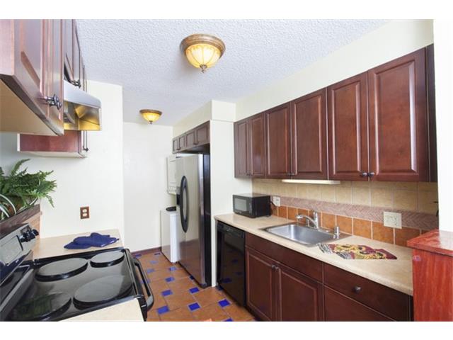 2600 Pualani Way  Unit 3604