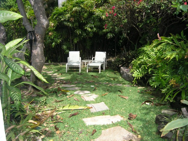 3200 Diamond Head Road