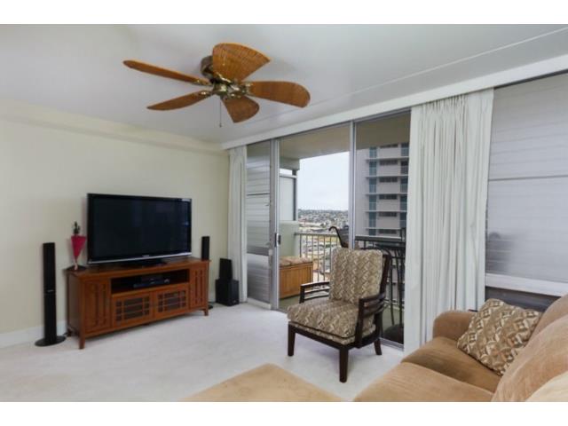 2522 Date Street  Unit 1105