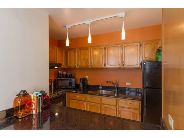 2522 Date Street  Unit 1105