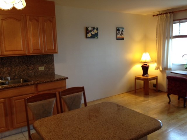 509 University Avenue  Unit 703