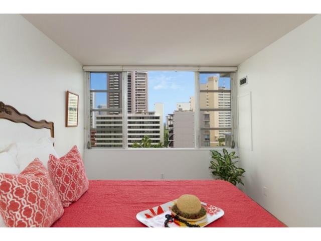 400 Hobron Lane  Unit 1209