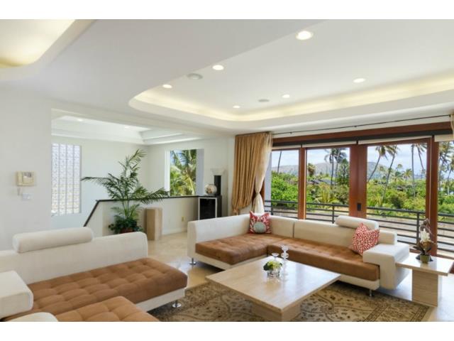5984 Kalanianaole Highway