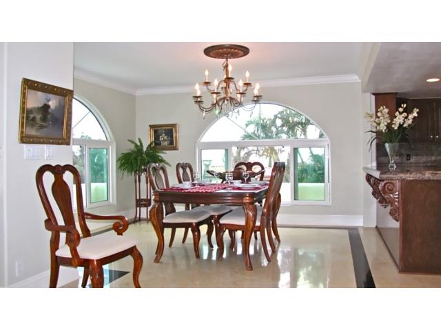 96 Moaniala Place