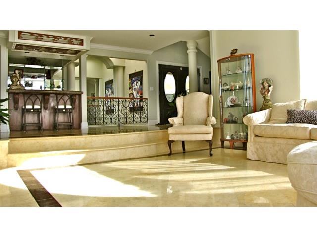 96 Moaniala Place