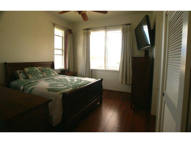 92-1087 Palahia Street  Unit B