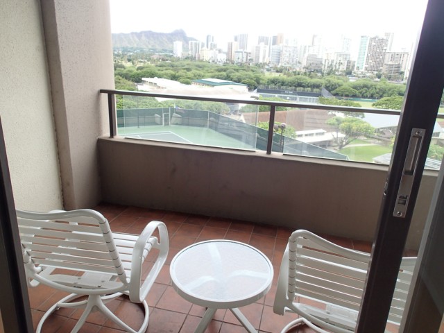 583 Kamoku Street  Unit DH1001