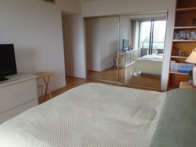 583 Kamoku Street  Unit DH1001