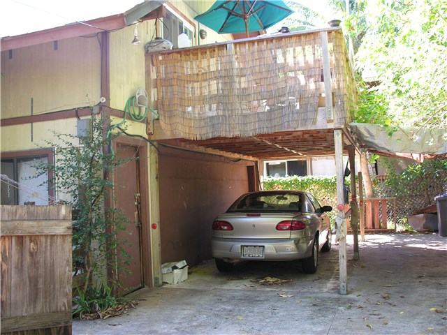 84-736 Moua Street