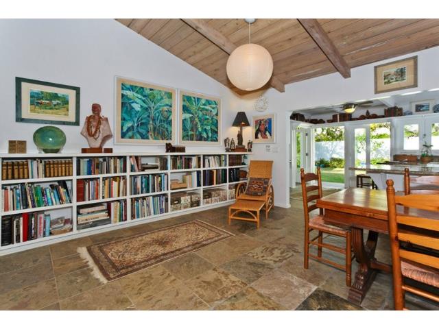 1036 Mokulua Drive