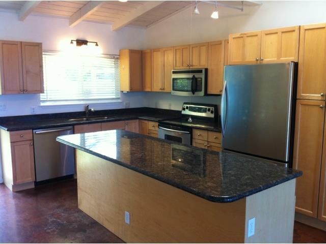 68-697 Farrington Highway