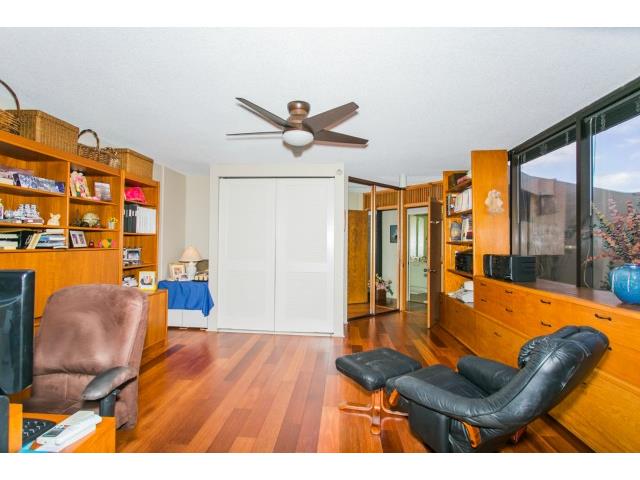 2101 Nuuanu Avenue  Unit 1/PHA4