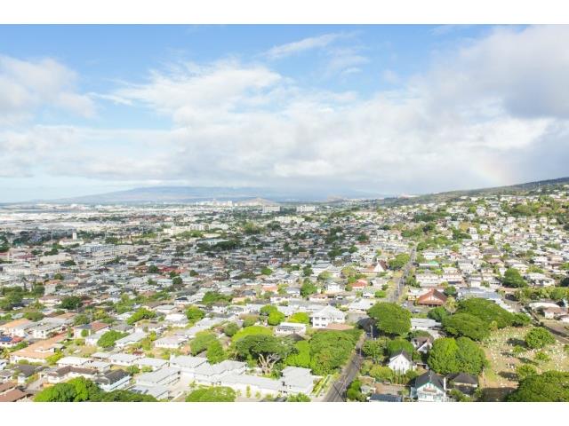 2101 Nuuanu Avenue  Unit 1/PHA4