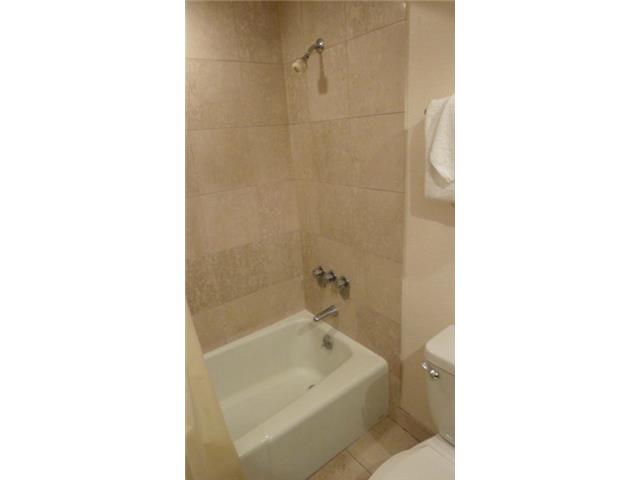 2045 Kalakaua Avenue  Unit 818