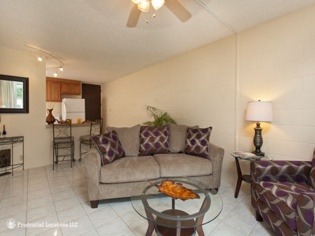 95-273 Waikalani Drive  Unit D402