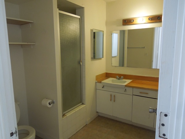 620 Mccully Street  Unit 606