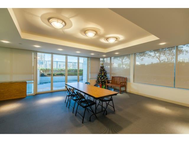 909 Kapiolani Boulevard  Unit 3206