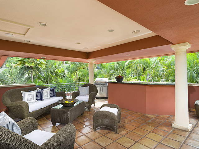 3063 Diamond Head Road