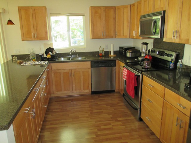 47-012 Nukuwai Place
