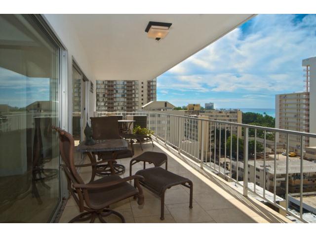 155 Paoakalani Avenue  Unit PH2