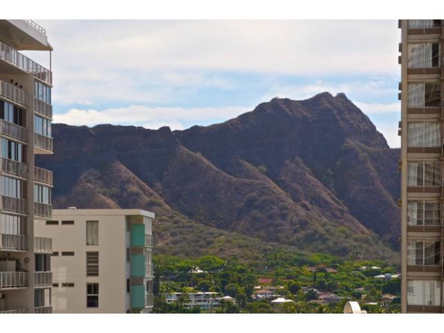 155 Paoakalani Avenue  Unit PH2