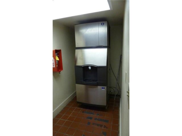 2045 Kalakaua Avenue  Unit 818