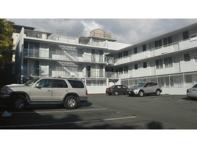1036 Green Street  Unit 204