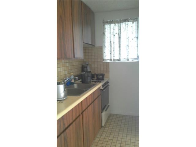 1036 Green Street  Unit 204