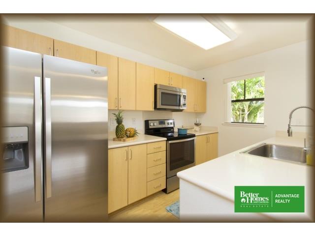 95-937 Ukuwai Street  Unit 806