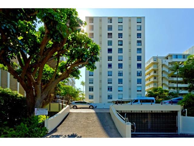 3003 Kalakaua Avenue  Unit 6A