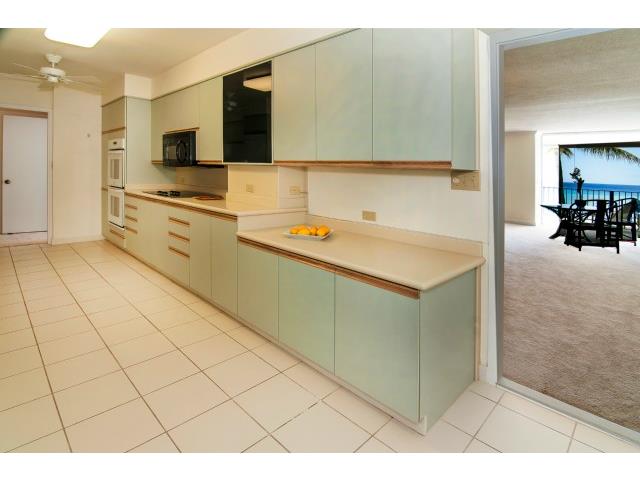 3003 Kalakaua Avenue  Unit 6A