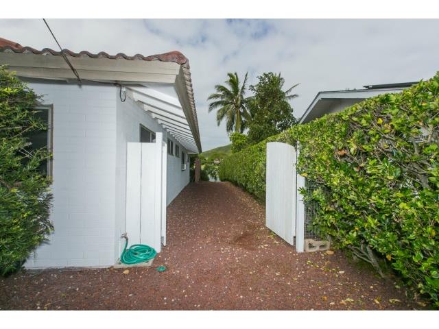 1247 Kahili Street