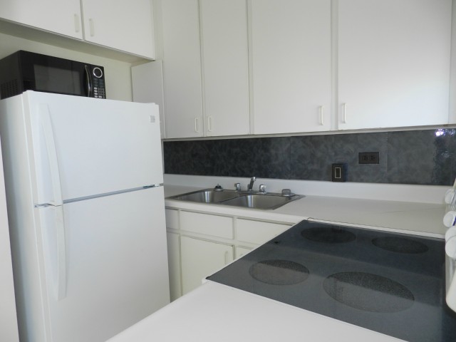 2609 Ala Wai Boulevard  Unit 902