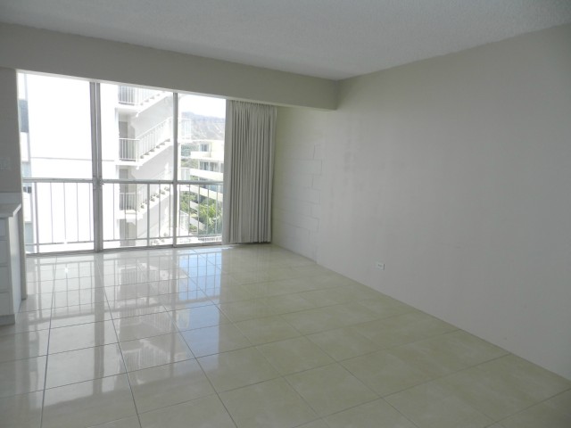 2609 Ala Wai Boulevard  Unit 902