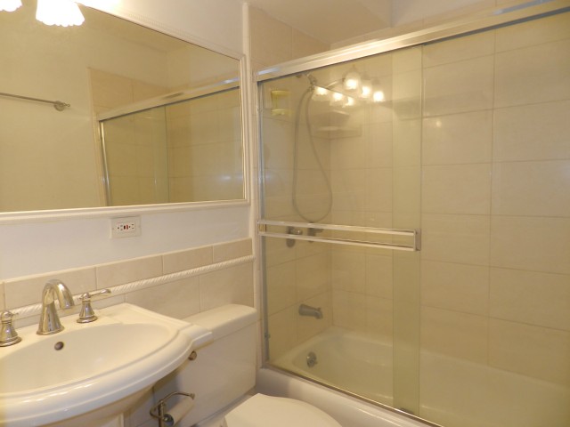 2609 Ala Wai Boulevard  Unit 902