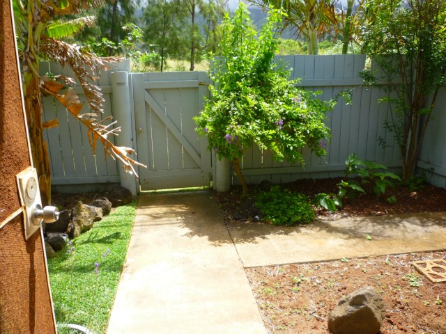 68-695 Farrington Highway