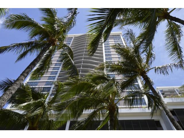 700 Richards Street  Unit 1206