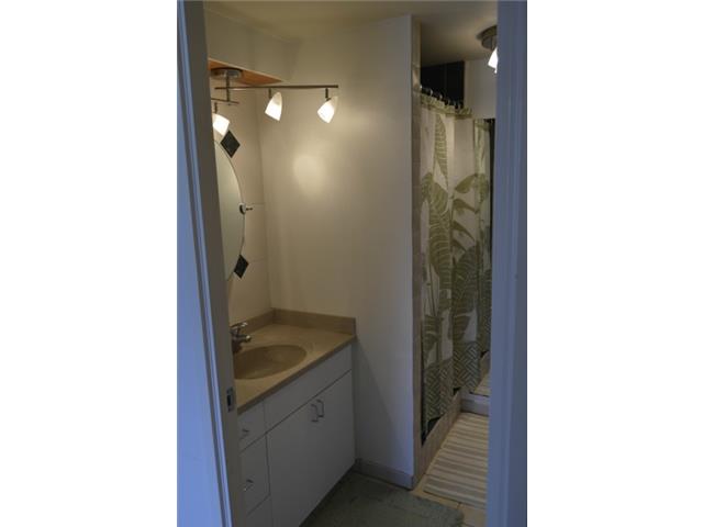 700 Richards Street  Unit 1206