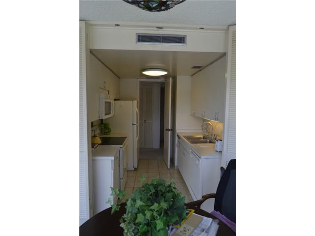 700 Richards Street  Unit 1206