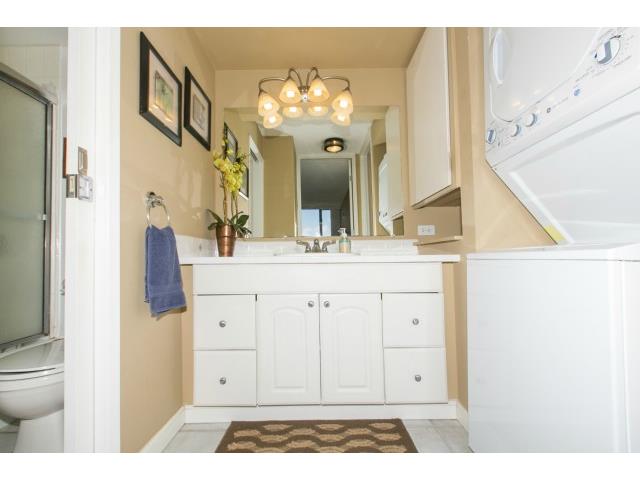 411 Hobron Lane  Unit 910