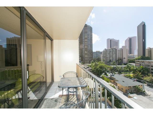 411 Hobron Lane  Unit 910