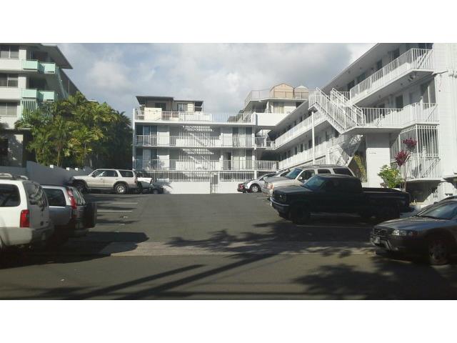 1036 Green Street  Unit 204