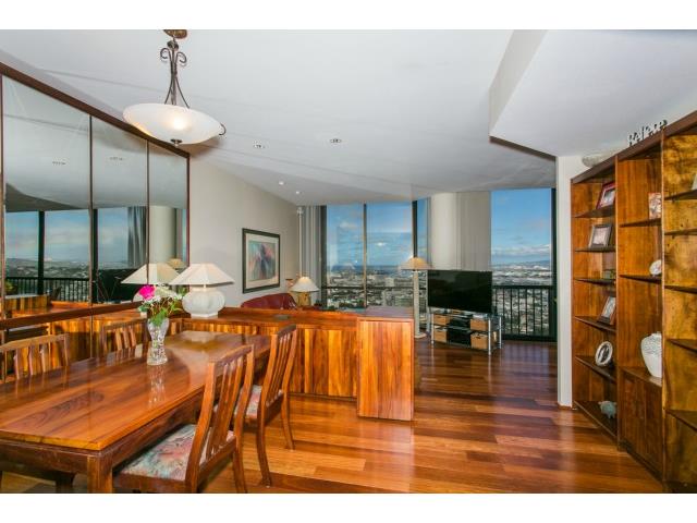 2101 Nuuanu Avenue  Unit 1/PHA4
