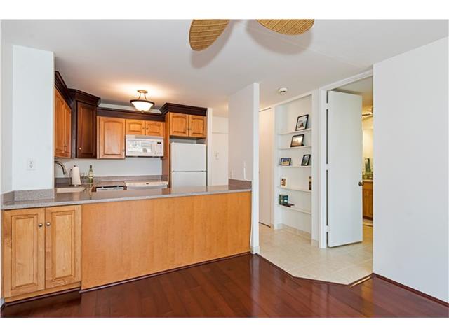 400 Hobron Lane  Unit 1209