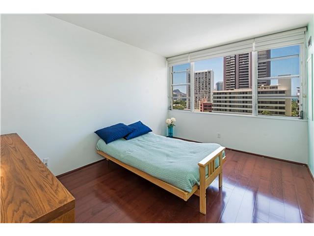 400 Hobron Lane  Unit 1209